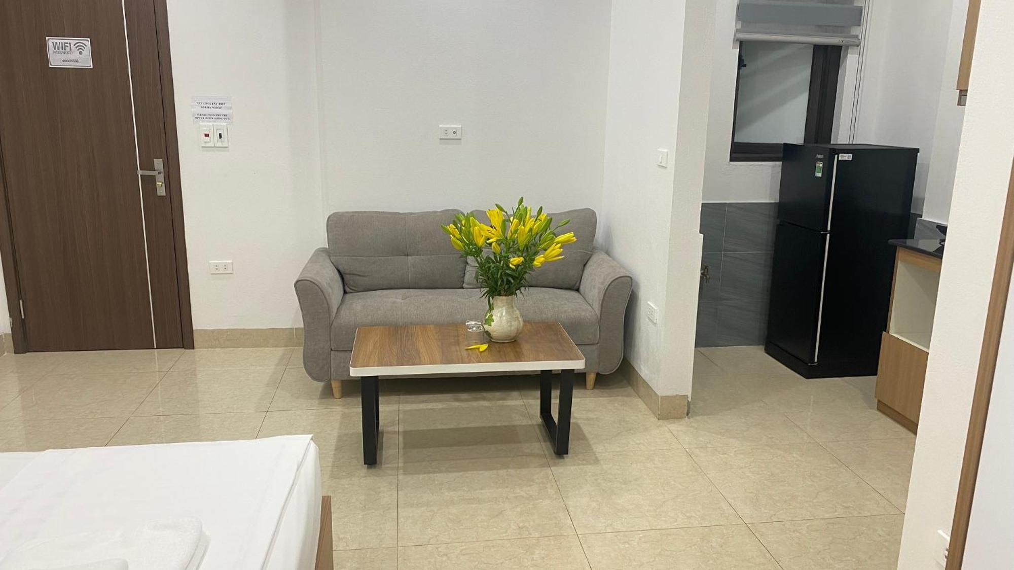 Era Apartment Tran Thai Tong Hanoi Bagian luar foto